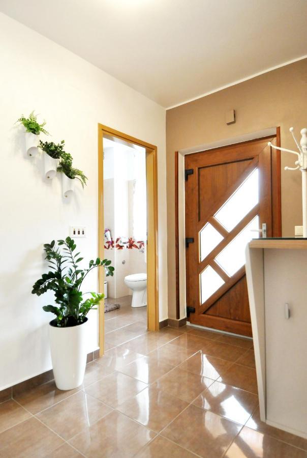 Apartman Lory Pula Exterior photo